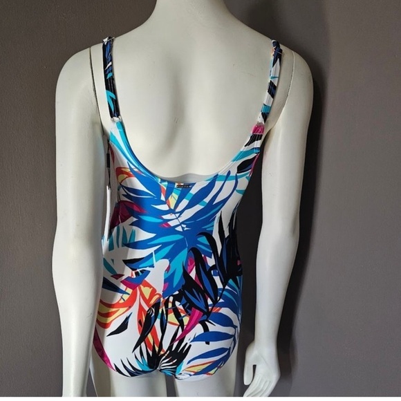 NWT Calvin Klein Twist Front Tummy Control One Piece Size 6 - Picture 6 of 6